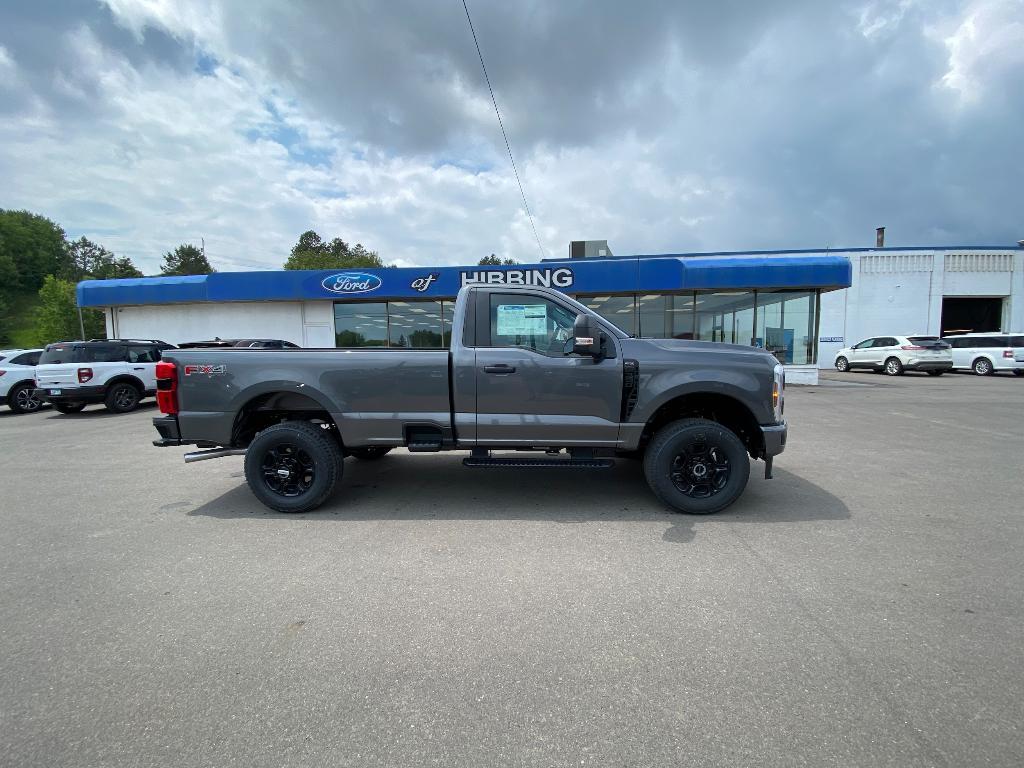 new 2025 Ford F-350 car, priced at $55,957