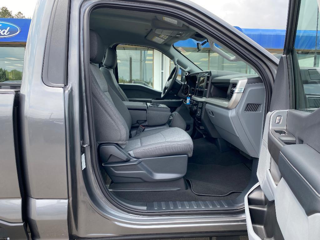 new 2025 Ford F-350 car, priced at $55,957