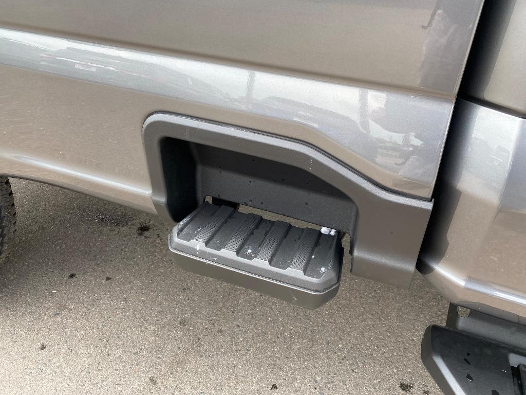 new 2025 Ford F-350 car, priced at $55,957