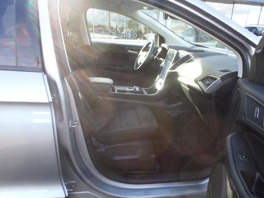 new 2024 Ford Edge car, priced at $39,978
