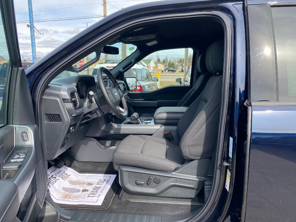 new 2025 Ford F-150 car, priced at $54,053