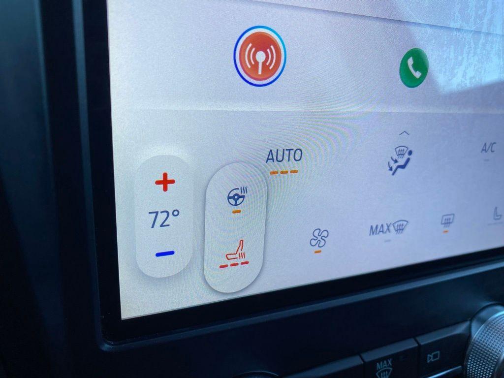 used 2022 Ford Edge car