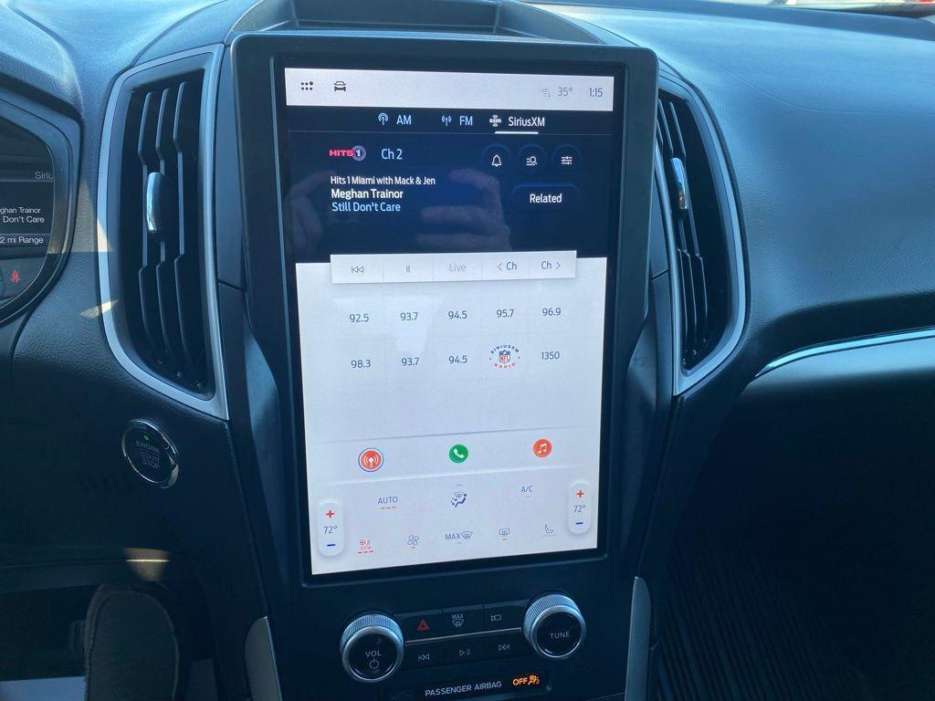 used 2022 Ford Edge car