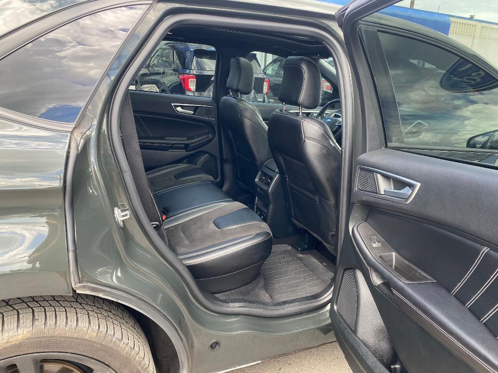 used 2022 Ford Edge car, priced at $31,704