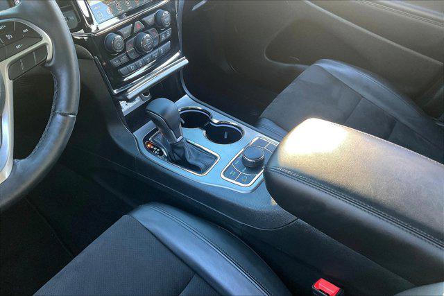 used 2022 Jeep Grand Cherokee car, priced at $30,000