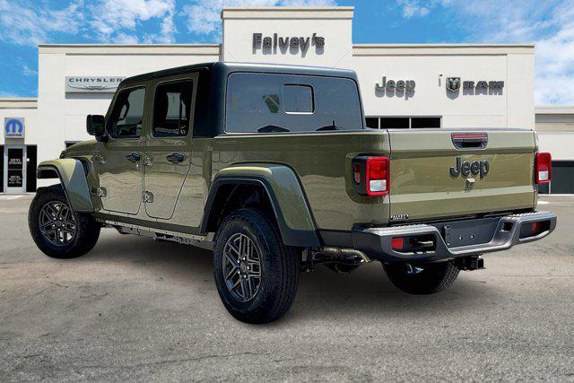 new 2025 Jeep Gladiator car, priced at $44,842