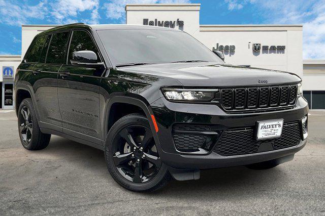used 2024 Jeep Grand Cherokee car, priced at $39,500