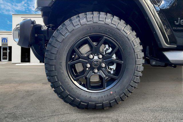 new 2025 Jeep Gladiator car, priced at $44,334