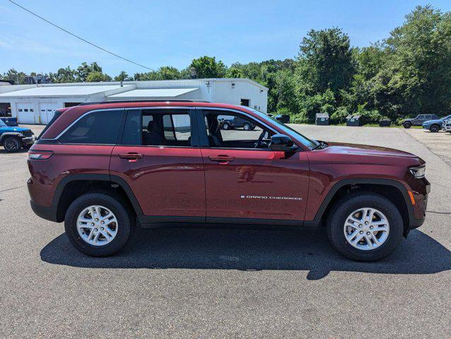 new 2024 Jeep Grand Cherokee car, priced at $37,552