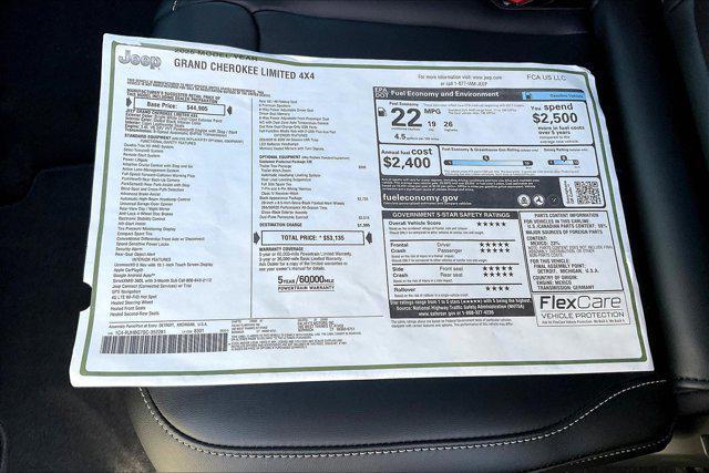 new 2025 Jeep Grand Cherokee car, priced at $48,035