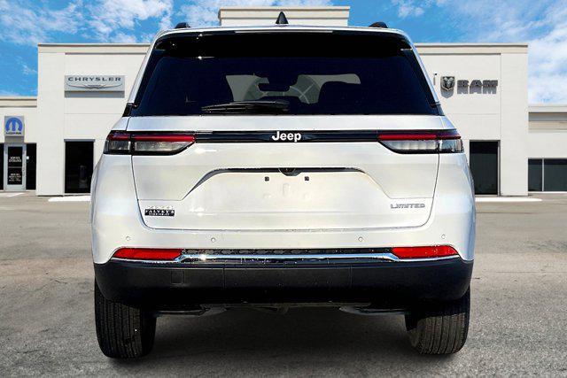 new 2025 Jeep Grand Cherokee car, priced at $44,349