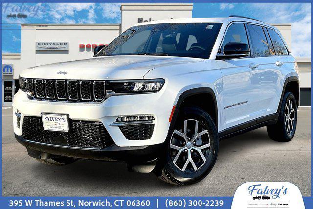 new 2025 Jeep Grand Cherokee car, priced at $44,349