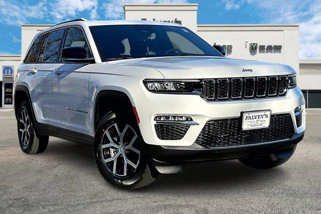 new 2025 Jeep Grand Cherokee car, priced at $44,349