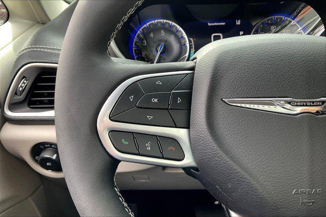 used 2024 Chrysler Pacifica car, priced at $35,459