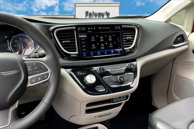 used 2024 Chrysler Pacifica car, priced at $35,459