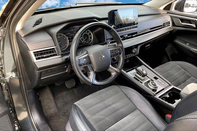 used 2024 Mitsubishi Outlander car, priced at $26,420
