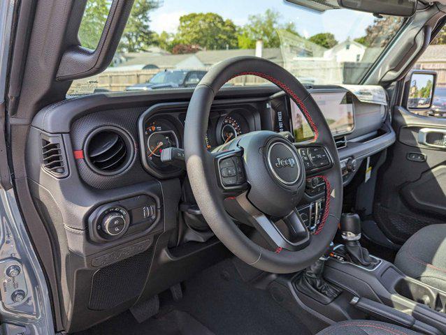 new 2024 Jeep Gladiator car, priced at $55,612