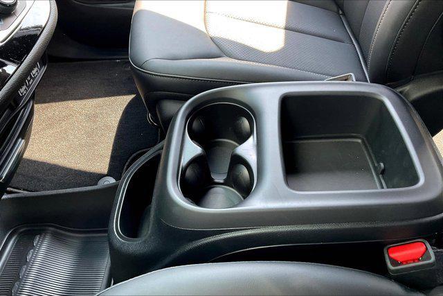 new 2025 Chrysler Pacifica car, priced at $42,471
