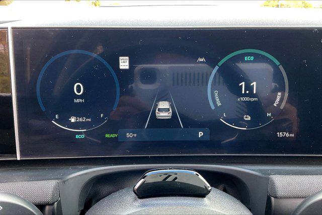 used 2025 Hyundai TUCSON Hybrid car, priced at $35,999