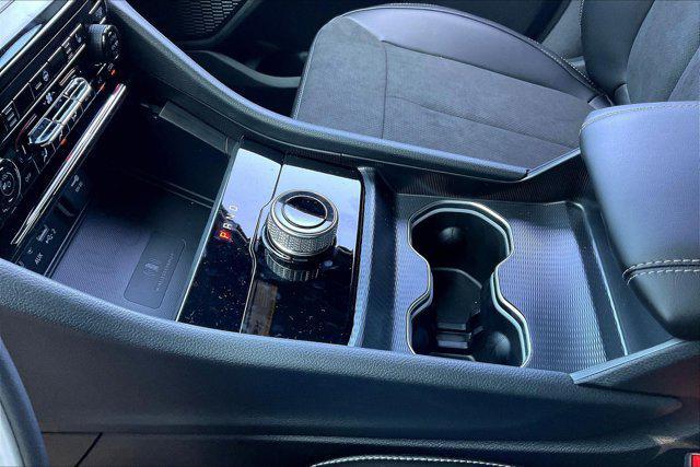 new 2025 Jeep Grand Cherokee car, priced at $41,992