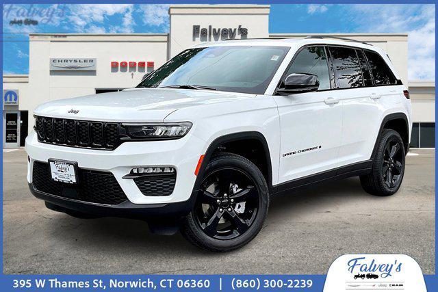 new 2025 Jeep Grand Cherokee car, priced at $47,168