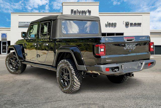 new 2025 Jeep Gladiator car, priced at $45,661