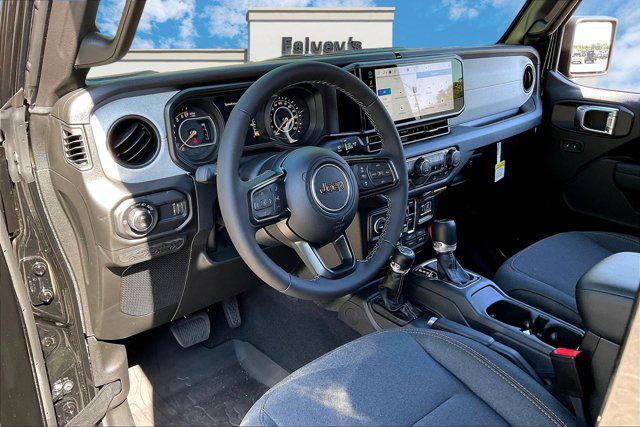 new 2025 Jeep Gladiator car, priced at $45,661