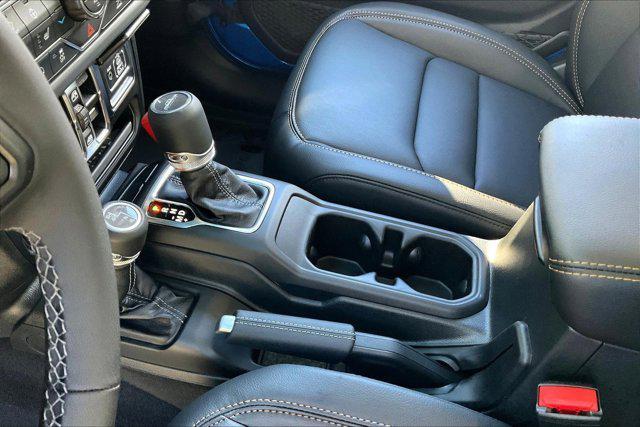 new 2025 Jeep Gladiator car, priced at $44,334