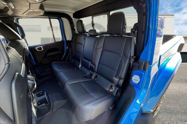 new 2025 Jeep Gladiator car, priced at $44,334