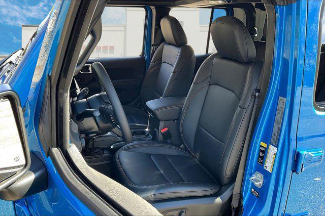 new 2025 Jeep Gladiator car, priced at $44,334