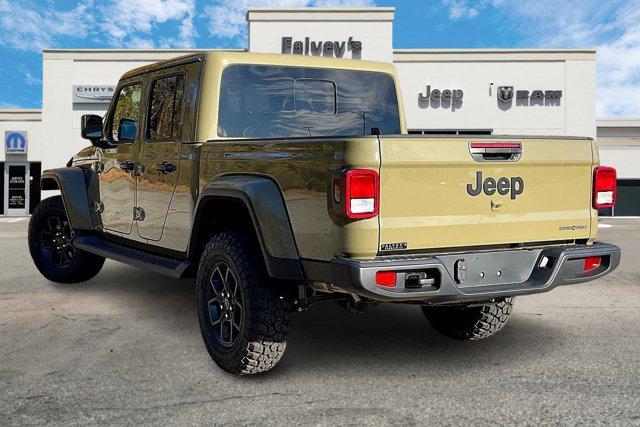 new 2025 Jeep Gladiator car, priced at $44,334