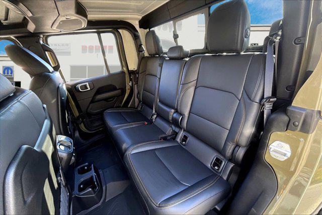 new 2025 Jeep Gladiator car, priced at $44,334