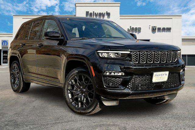 new 2025 Jeep Grand Cherokee car, priced at $61,312