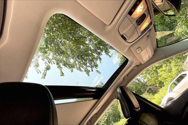 used 2021 Jeep Cherokee car, priced at $21,543
