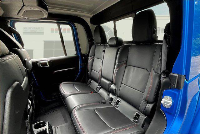 new 2025 Jeep Gladiator car, priced at $54,586