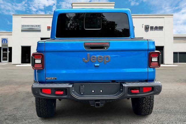 new 2025 Jeep Gladiator car, priced at $54,586