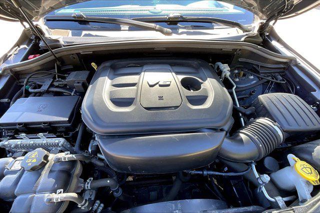 used 2017 Jeep Grand Cherokee car, priced at $17,488