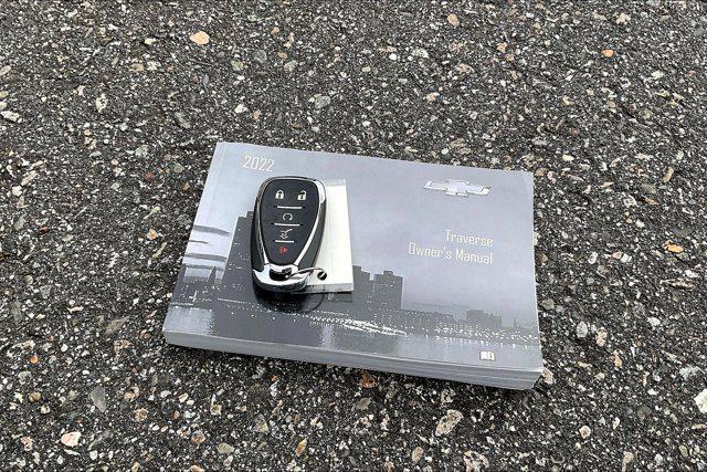 used 2022 Chevrolet Traverse car, priced at $30,508