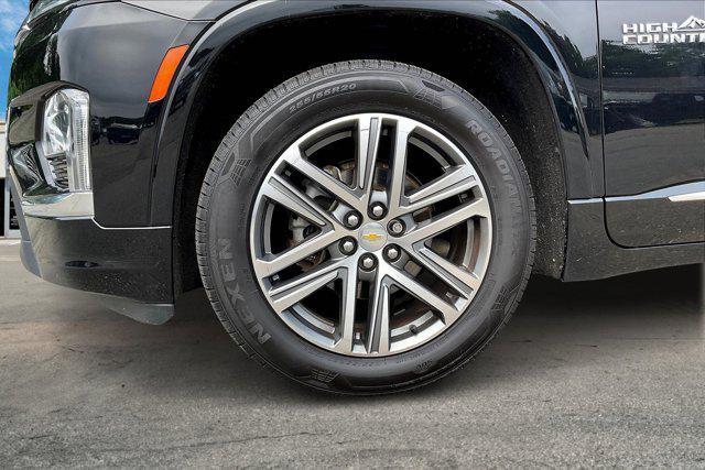 used 2022 Chevrolet Traverse car, priced at $30,508