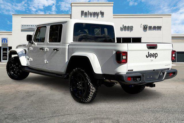 new 2025 Jeep Gladiator car, priced at $47,719