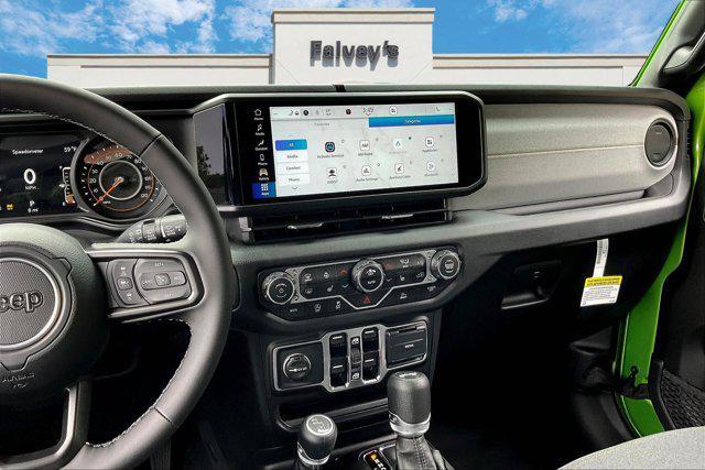 new 2025 Jeep Wrangler car, priced at $45,720