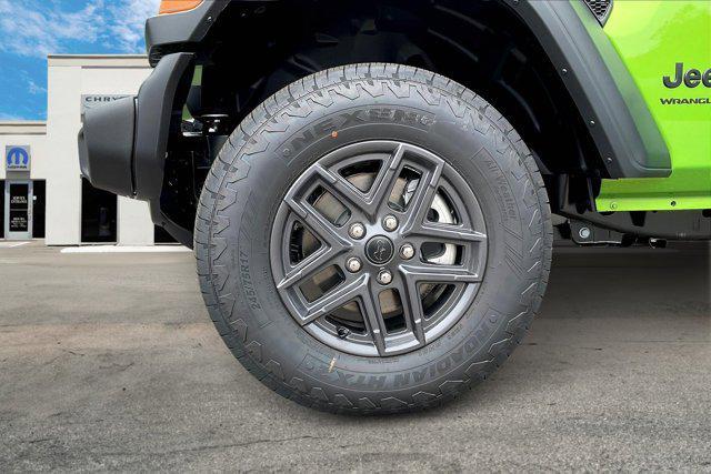new 2025 Jeep Wrangler car, priced at $45,720