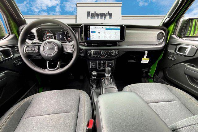 new 2025 Jeep Wrangler car, priced at $45,720