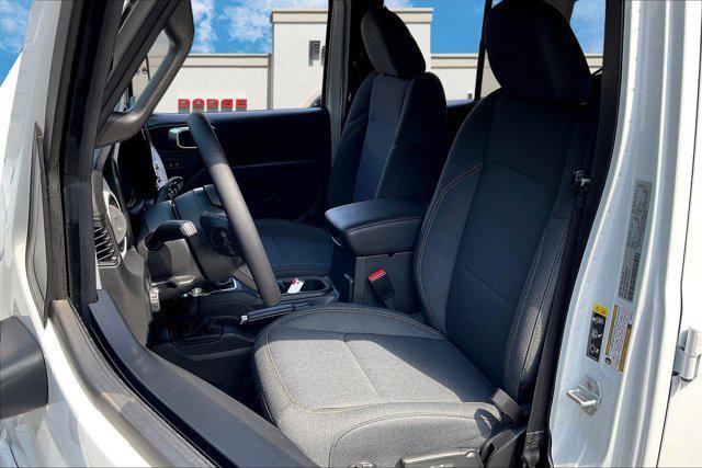 new 2025 Jeep Wrangler car, priced at $46,519