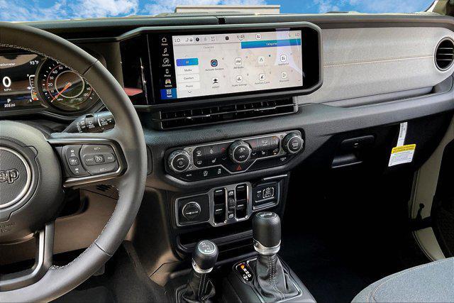 new 2025 Jeep Wrangler car, priced at $46,519