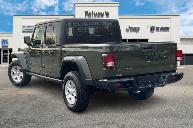 used 2022 Jeep Gladiator car, priced at $31,500