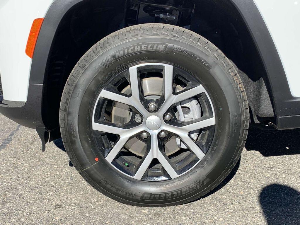 new 2025 Jeep Grand Cherokee L car, priced at $46,815