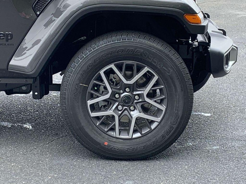 new 2025 Jeep Wrangler car, priced at $52,495