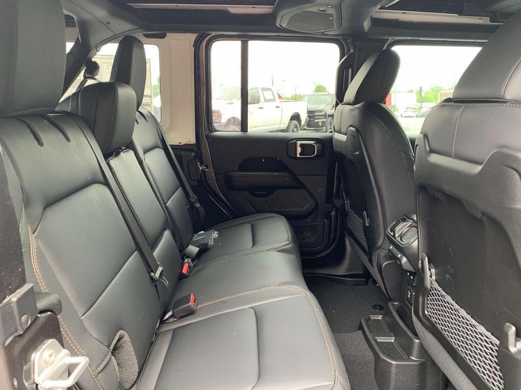 new 2025 Jeep Wrangler car, priced at $52,495