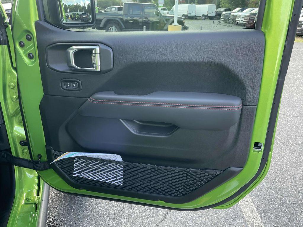 new 2025 Jeep Wrangler car, priced at $63,335